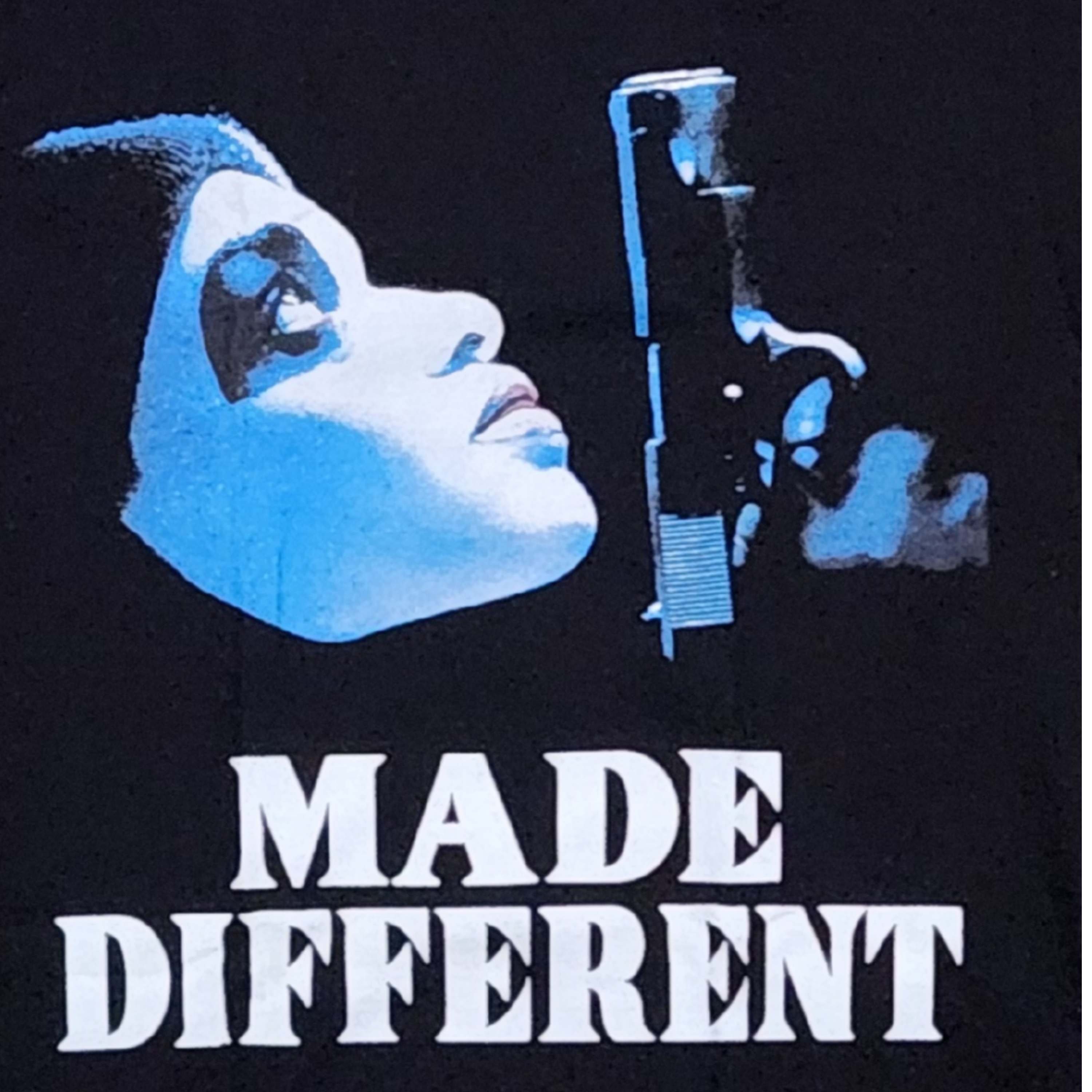 HEIST TEE